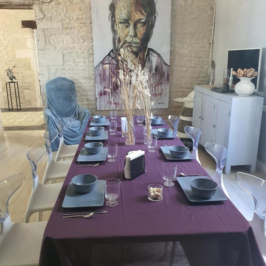 Maison Laurenza 2 Chambres D'Hotes Saint-Jean-de-Liversay エクステリア 写真