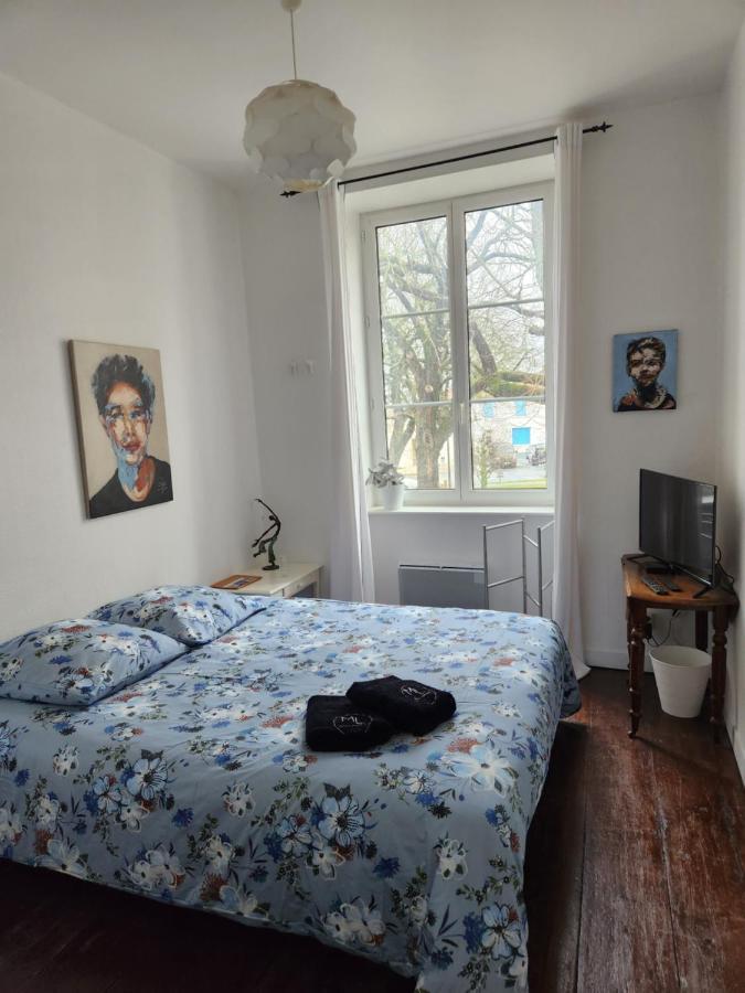 Maison Laurenza 2 Chambres D'Hotes Saint-Jean-de-Liversay エクステリア 写真